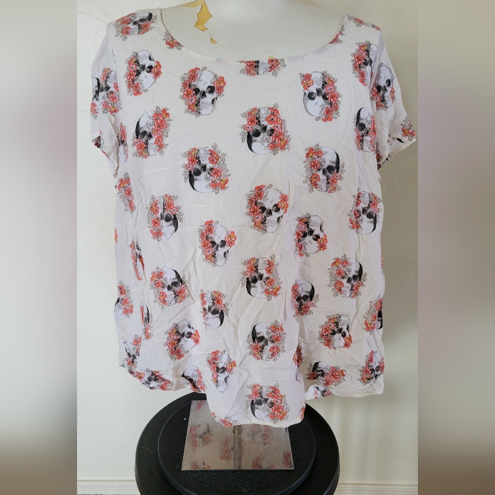 TORRID Floral Skull Design Shirt Blouse